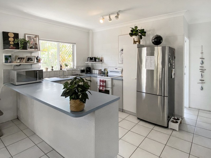 6/499 Varley Street, Yorkeys Knob QLD 4878