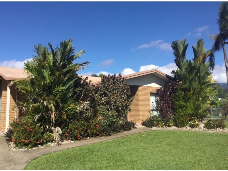 20 Lady Penrhyn Close, Bentley Park QLD 4869