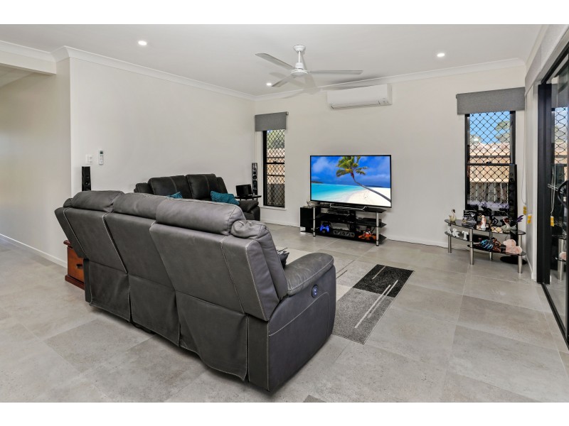 28 Barratta Circle, Trinity Park QLD 4879