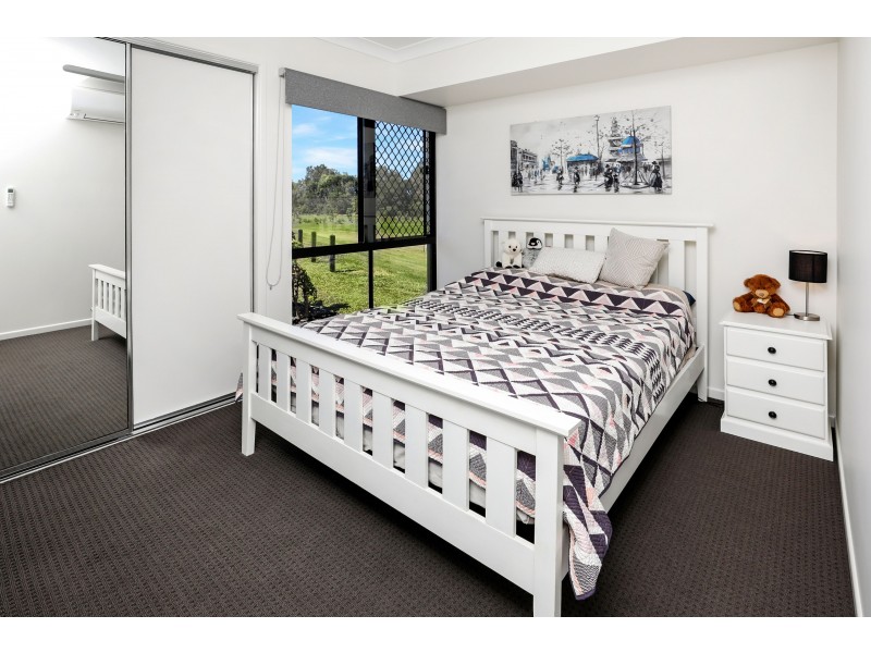 28 Barratta Circle, Trinity Park QLD 4879