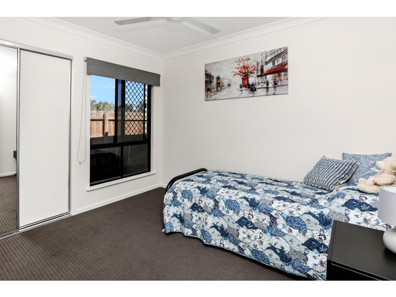 28 Barratta Circle, Trinity Park QLD 4879