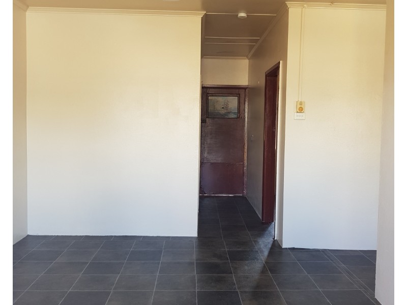 2/209 Little Spence Street, Bungalow QLD 4870