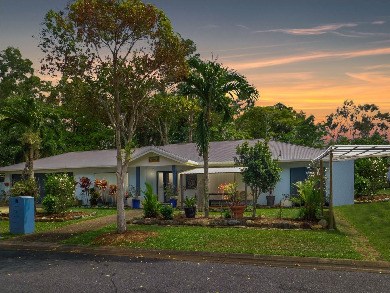 6 Greenhaven Street, Clifton Beach QLD 4879