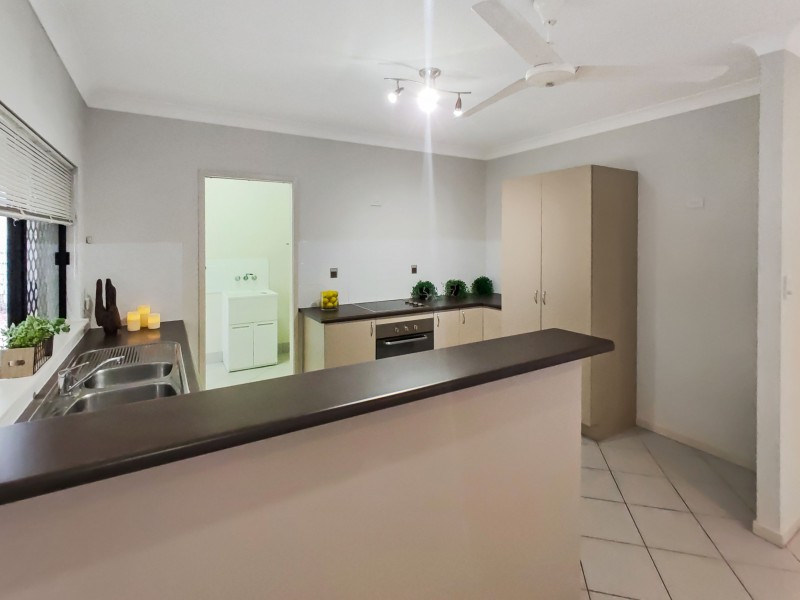 16 Mia Street, Kewarra Beach QLD 4879
