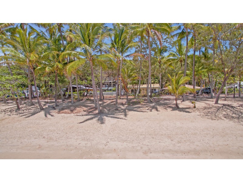 149 Arlington Esplanade, Clifton Beach QLD 4879