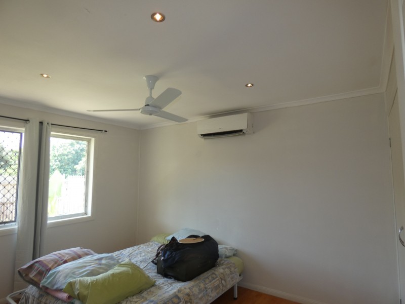 5-7 Burton Close, White Rock QLD 4868