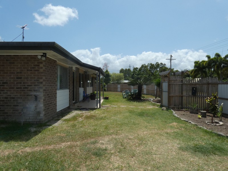 5-7 Burton Close, White Rock QLD 4868