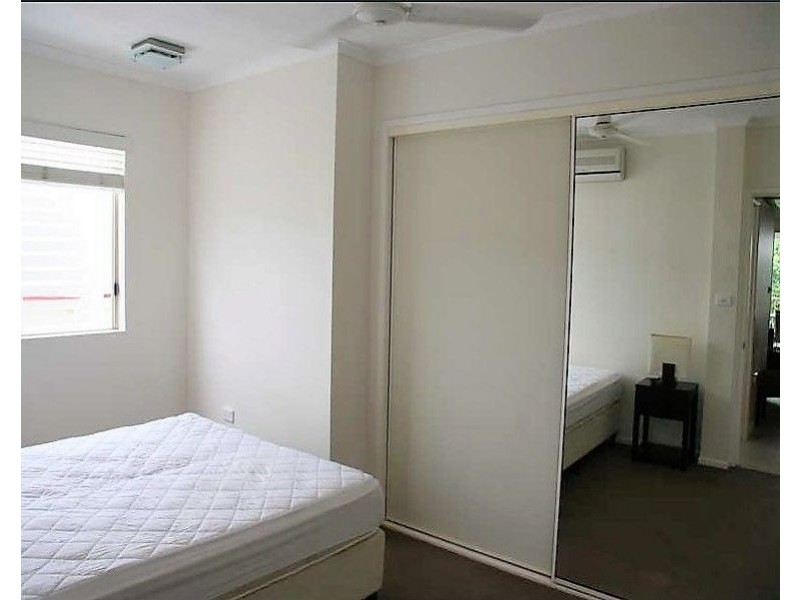 19/210 Grafton Street, Cairns North QLD 4870