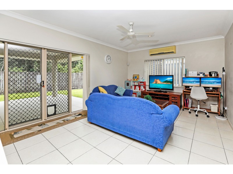 26 Cliffdale Street, Bentley Park QLD 4869