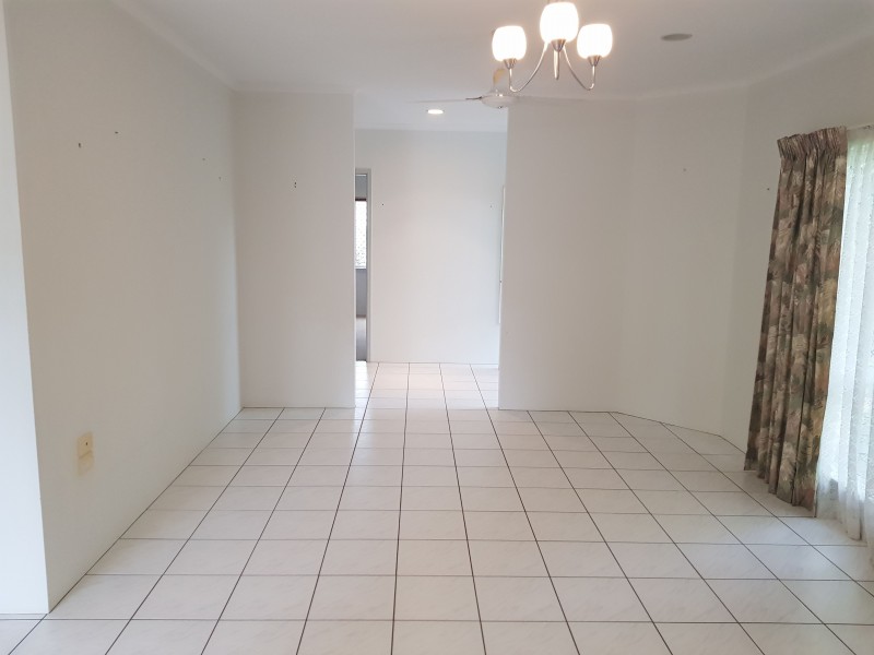 43 Windarra Street, Woree QLD 4868