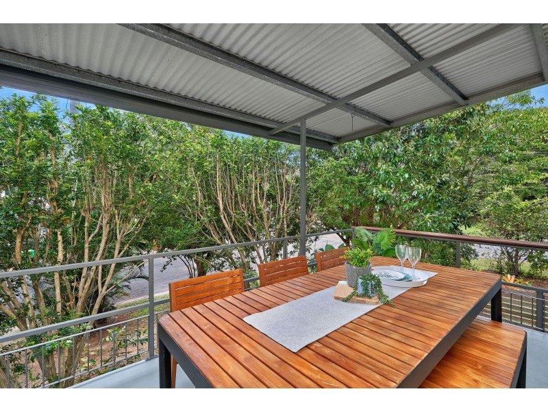 24 Valmadre Street, Caravonica QLD 4878