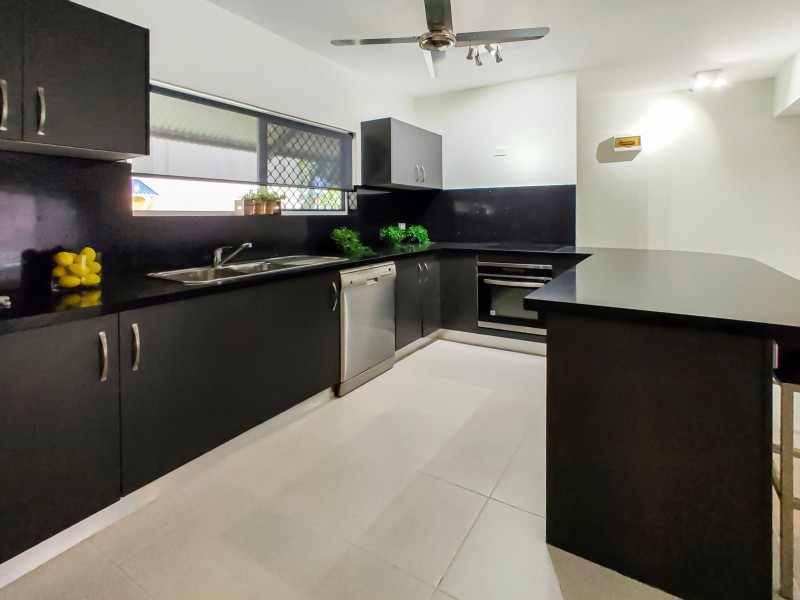 8/79 Arlington Esplanade, Clifton Beach QLD 4879
