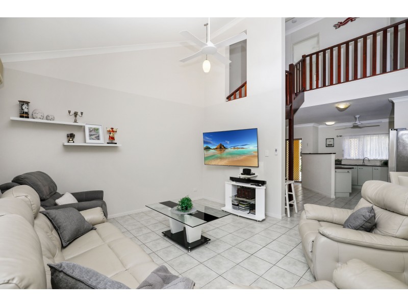 7/71-73 Cedar Road, Palm Cove QLD 4879
