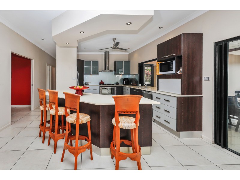 18 Manilla Close, Mount Sheridan QLD 4868