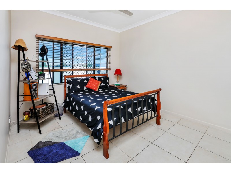 18 Manilla Close, Mount Sheridan QLD 4868