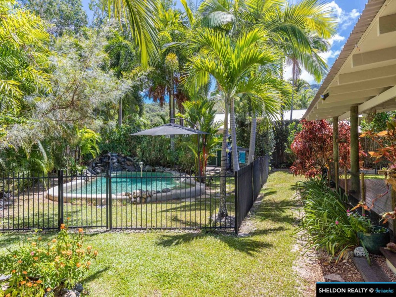 Clifton Beach QLD 4879