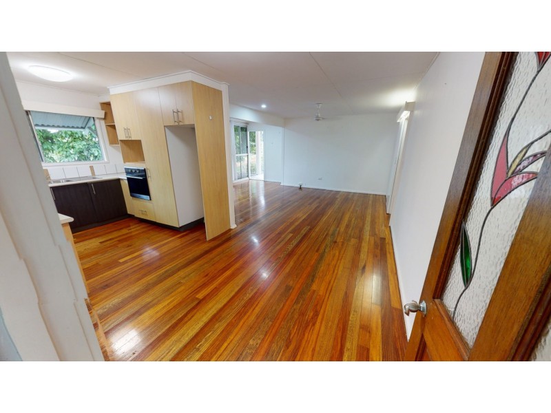 1/24 Valmadre Street, Caravonica QLD 4878