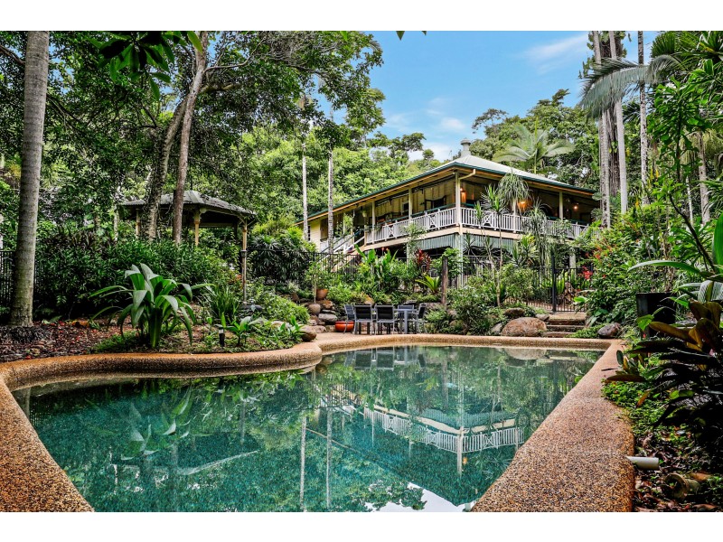 5 Benn Street, Brinsmead QLD 4870