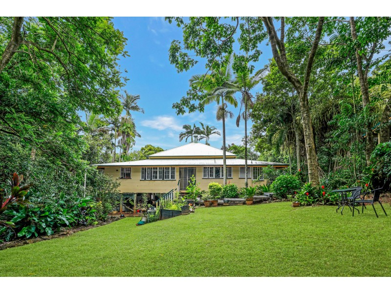 5 Benn Street, Brinsmead QLD 4870