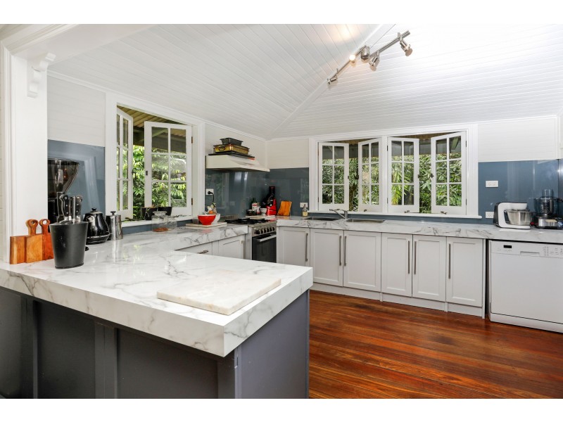 5 Benn Street, Brinsmead QLD 4870