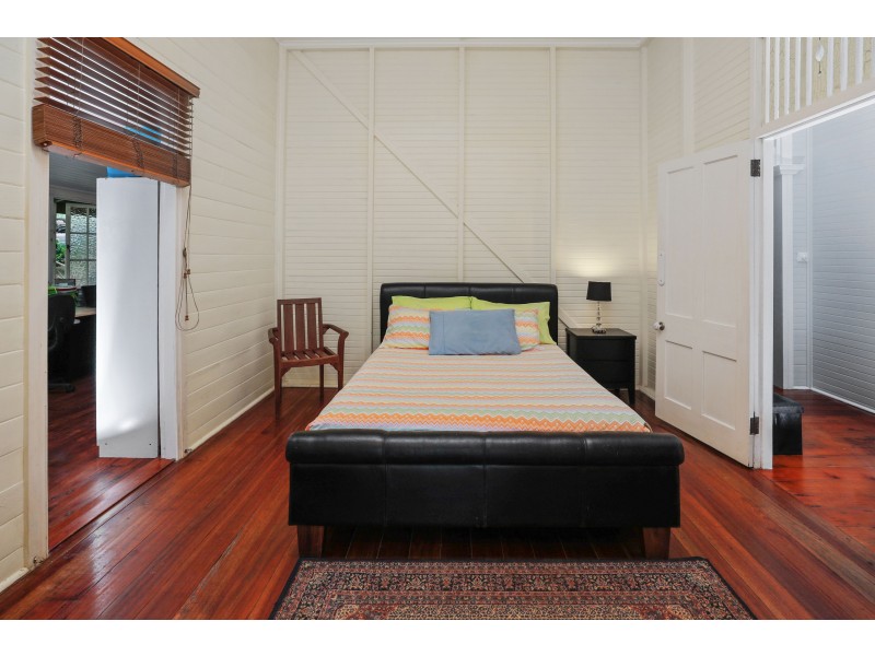 5 Benn Street, Brinsmead QLD 4870