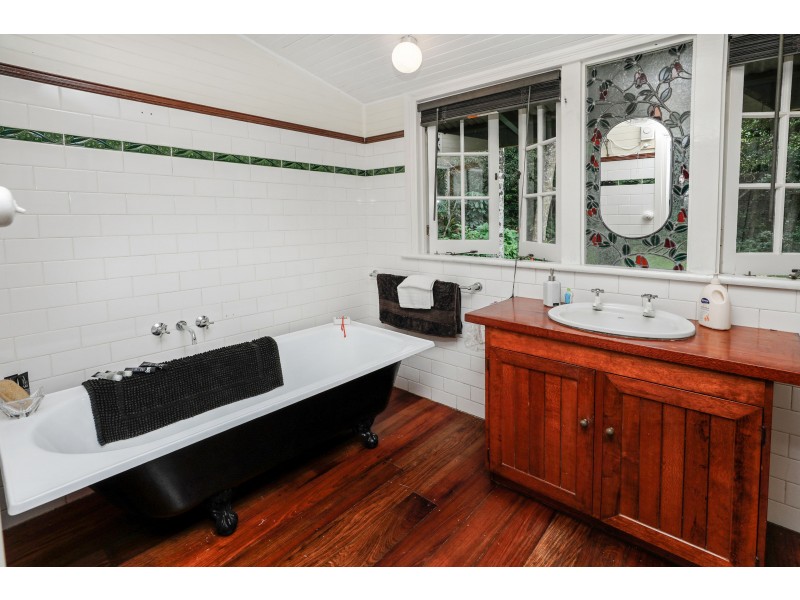 5 Benn Street, Brinsmead QLD 4870