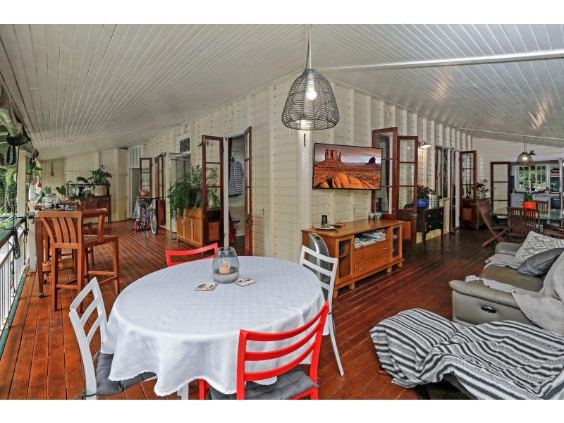 5 Benn Street, Brinsmead QLD 4870