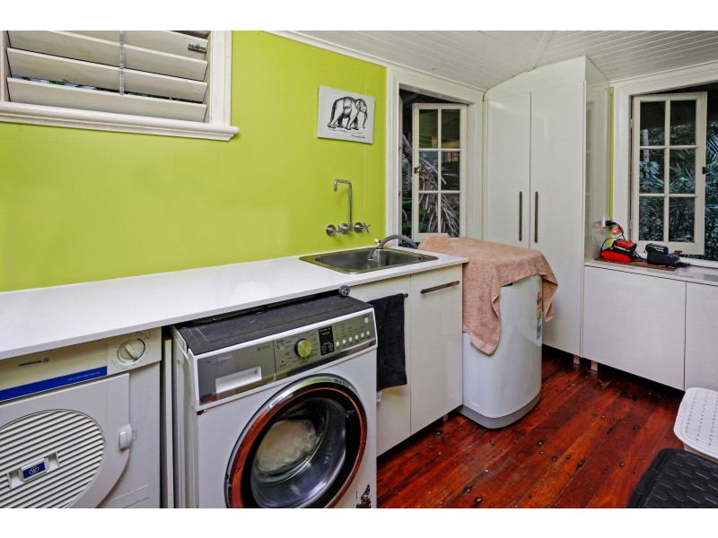 5 Benn Street, Brinsmead QLD 4870