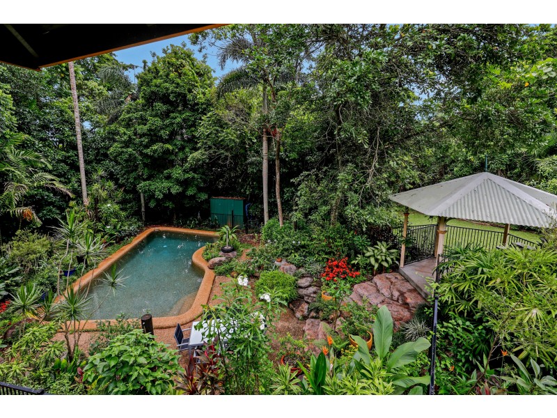 5 Benn Street, Brinsmead QLD 4870