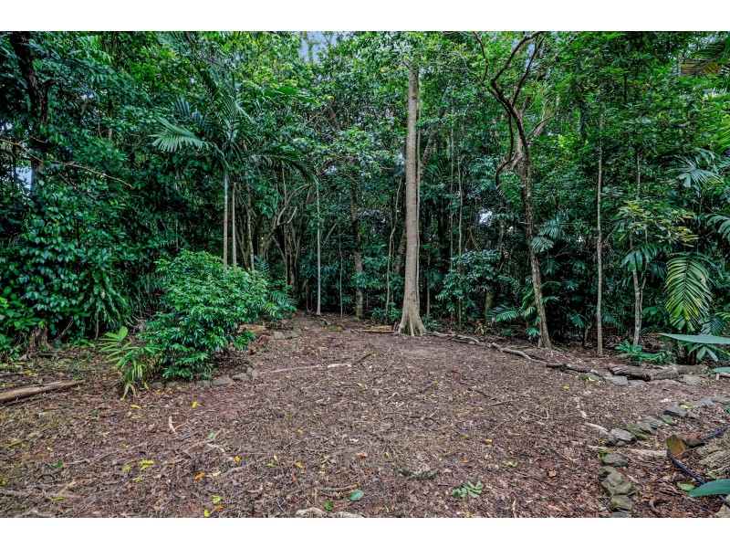 5 Benn Street, Brinsmead QLD 4870