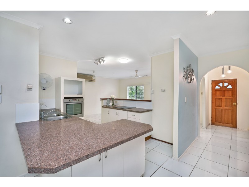 16 Baines Street, Clifton Beach QLD 4879
