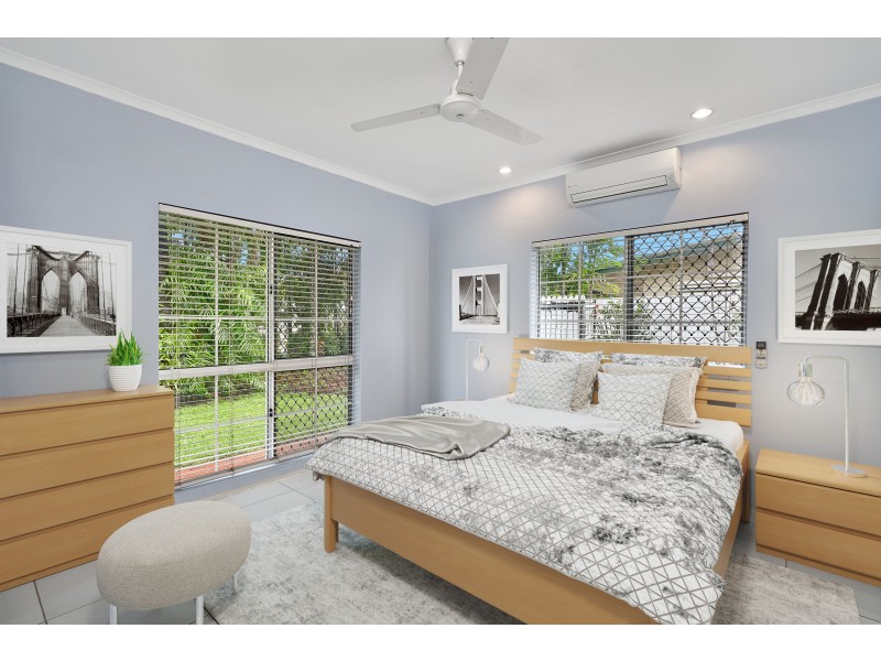 16 Baines Street, Clifton Beach QLD 4879