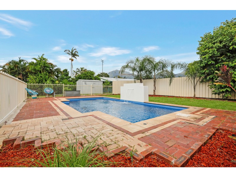 86 Golden Grove Drive, Bentley Park QLD 4869