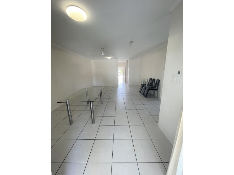6/306 Pease Street, Edge Hill QLD 4870