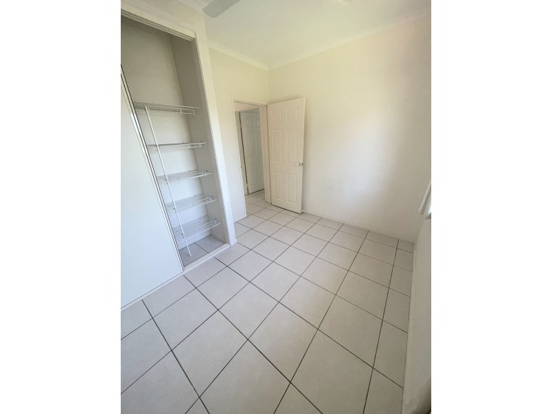 6/306 Pease Street, Edge Hill QLD 4870