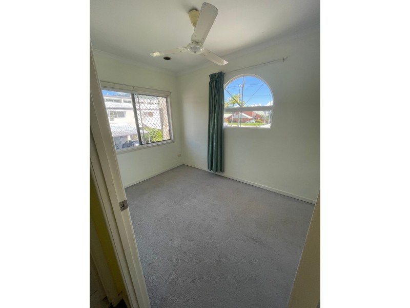 1/9 Balaclava Road, Earlville QLD 4870