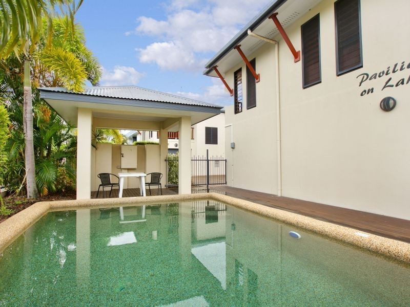 4/279 Lake Street, Cairns City QLD 4870