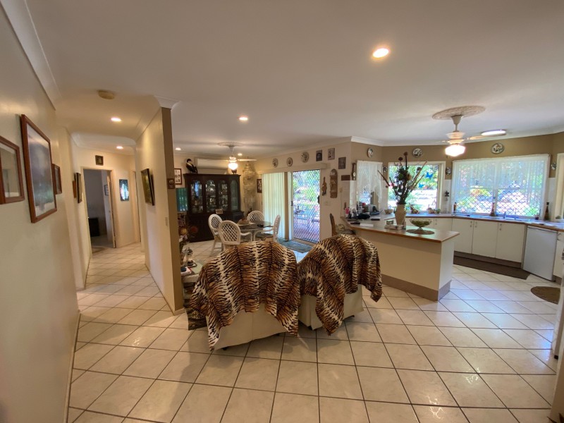 38 Timberlea Drive, Bentley Park QLD 4869