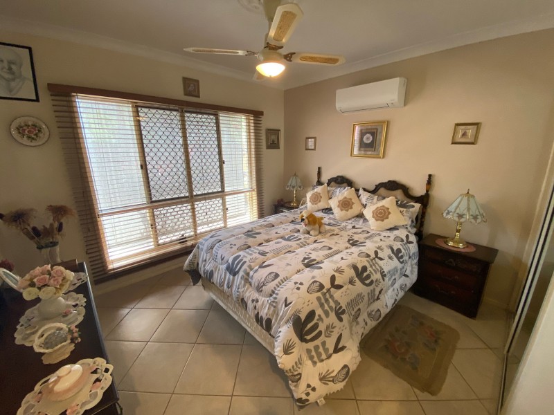 38 Timberlea Drive, Bentley Park QLD 4869