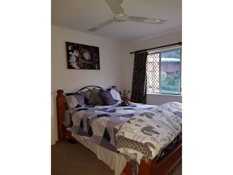 4 Tourmaline Close, Bayview Heights QLD 4868