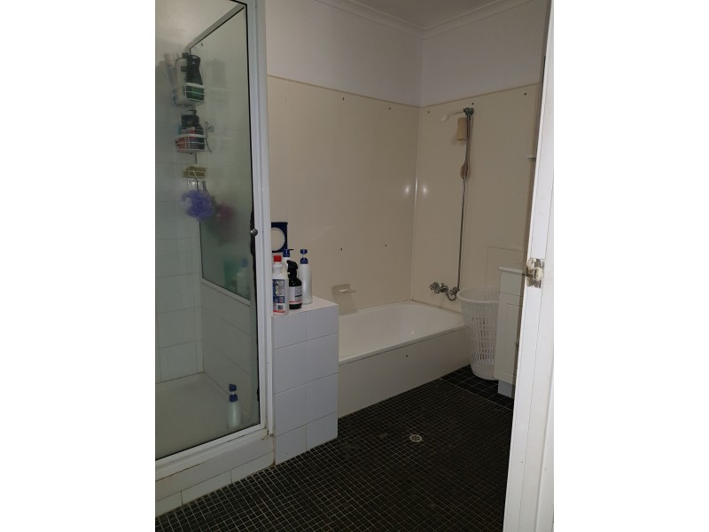4 Tourmaline Close, Bayview Heights QLD 4868