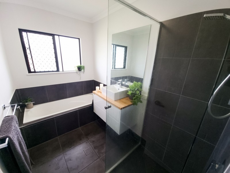 24 Gilberton Gate, Smithfield QLD 4878