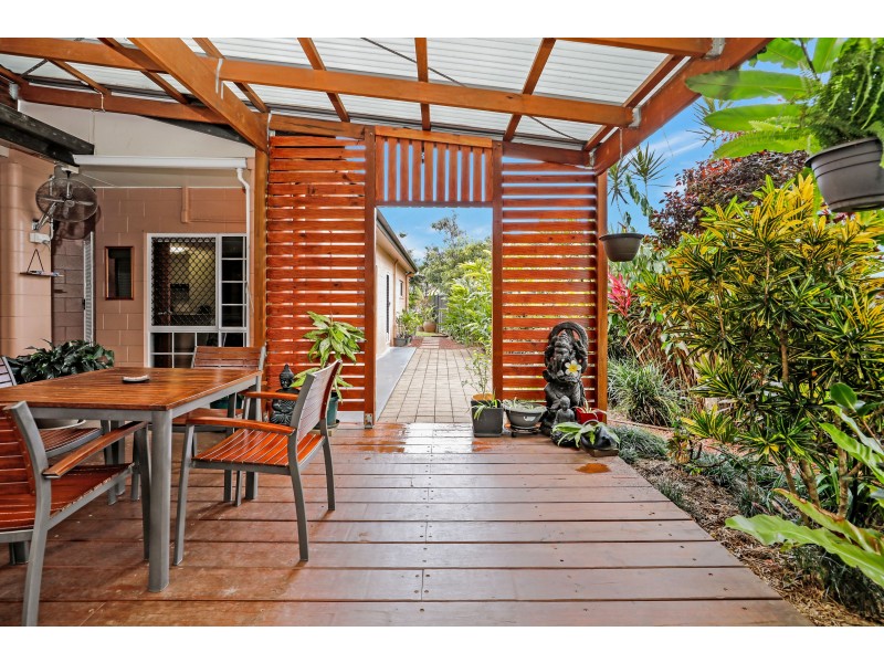 2/66 Barnard Drive, Mount Sheridan QLD 4868