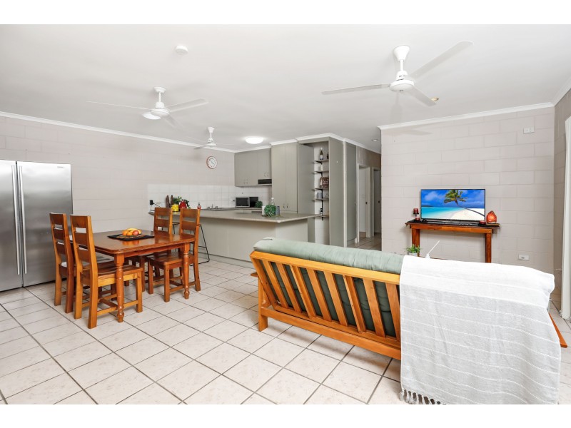 2/66 Barnard Drive, Mount Sheridan QLD 4868