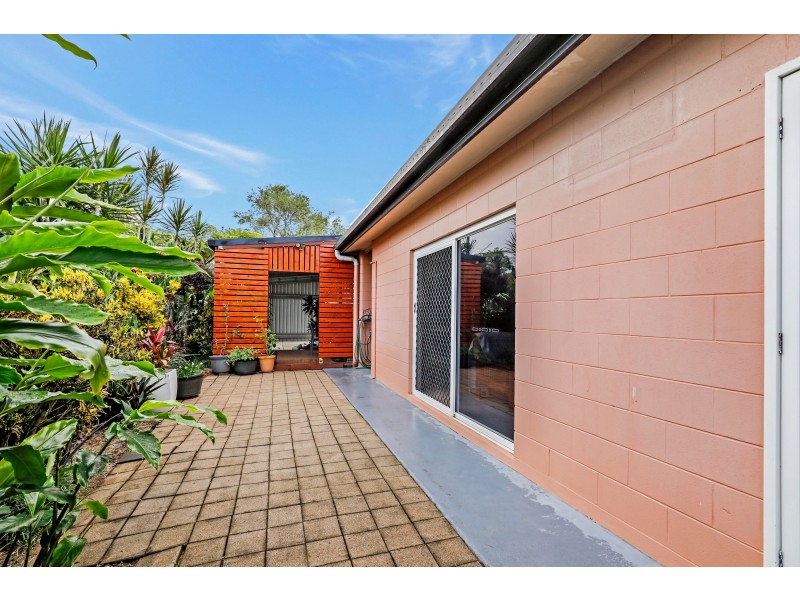 2/66 Barnard Drive, Mount Sheridan QLD 4868