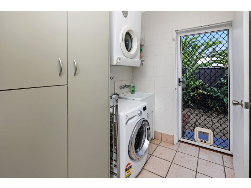 2/66 Barnard Drive, Mount Sheridan QLD 4868