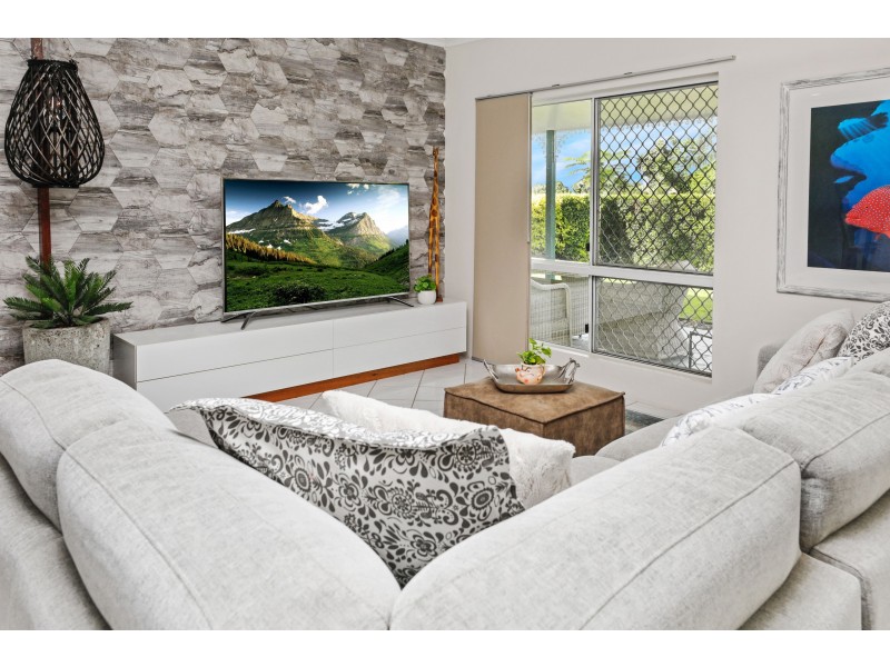 12 Snowwood Close, Mount Sheridan QLD 4868