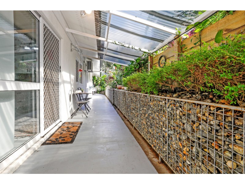 12 Snowwood Close, Mount Sheridan QLD 4868