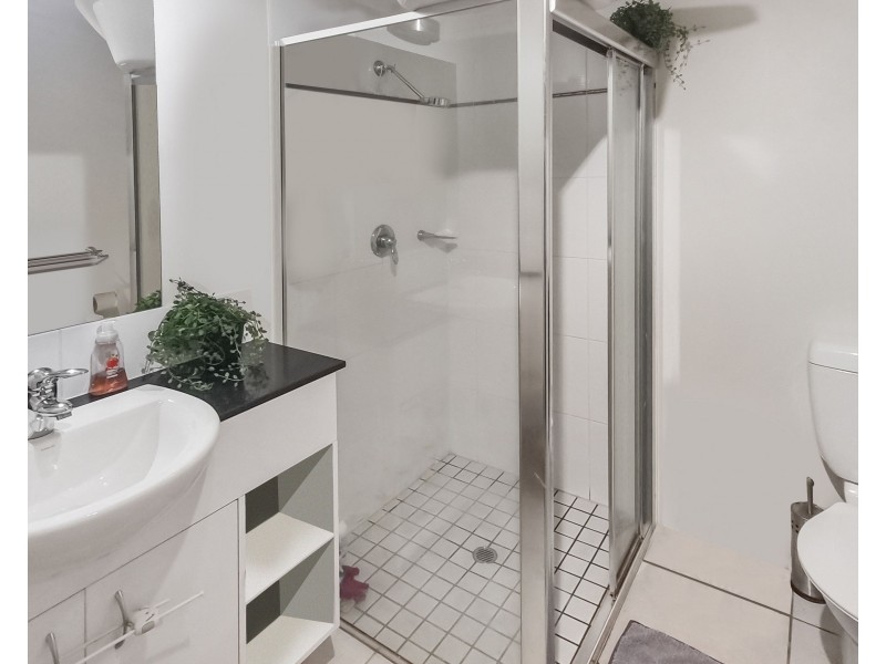 2/112 Sheridan Street, Cairns City QLD 4870