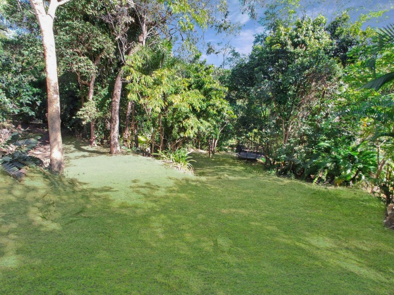 30-32 Ellison Street, Clifton Beach QLD 4879